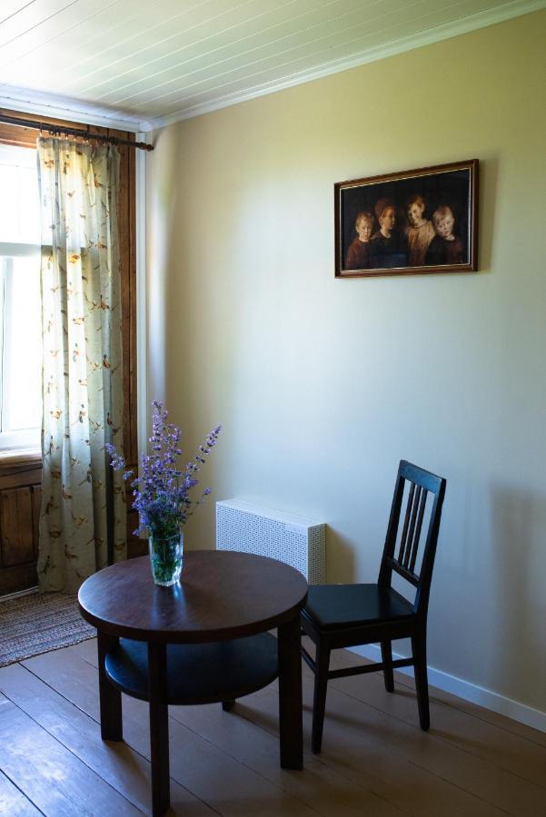 Livi Avat Apartman Ikla Kültér fotó