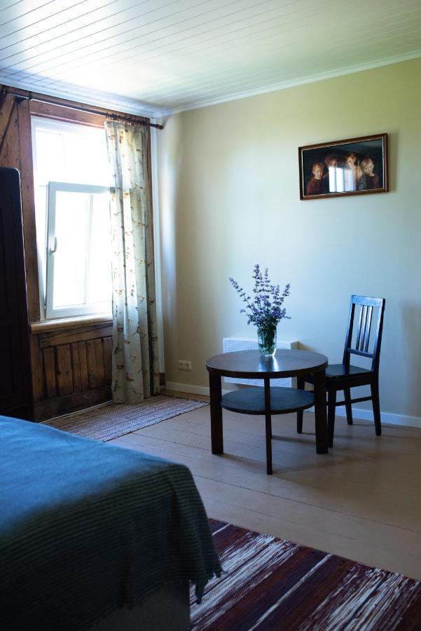 Livi Avat Apartman Ikla Kültér fotó